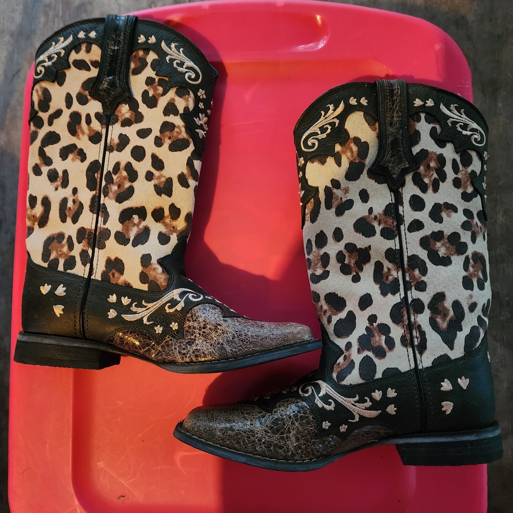Durango Black and Brown Leopard Heeled Boots